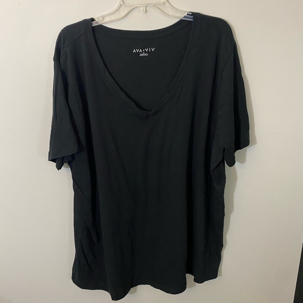Ava & Viv Basic Black V Neck Tee